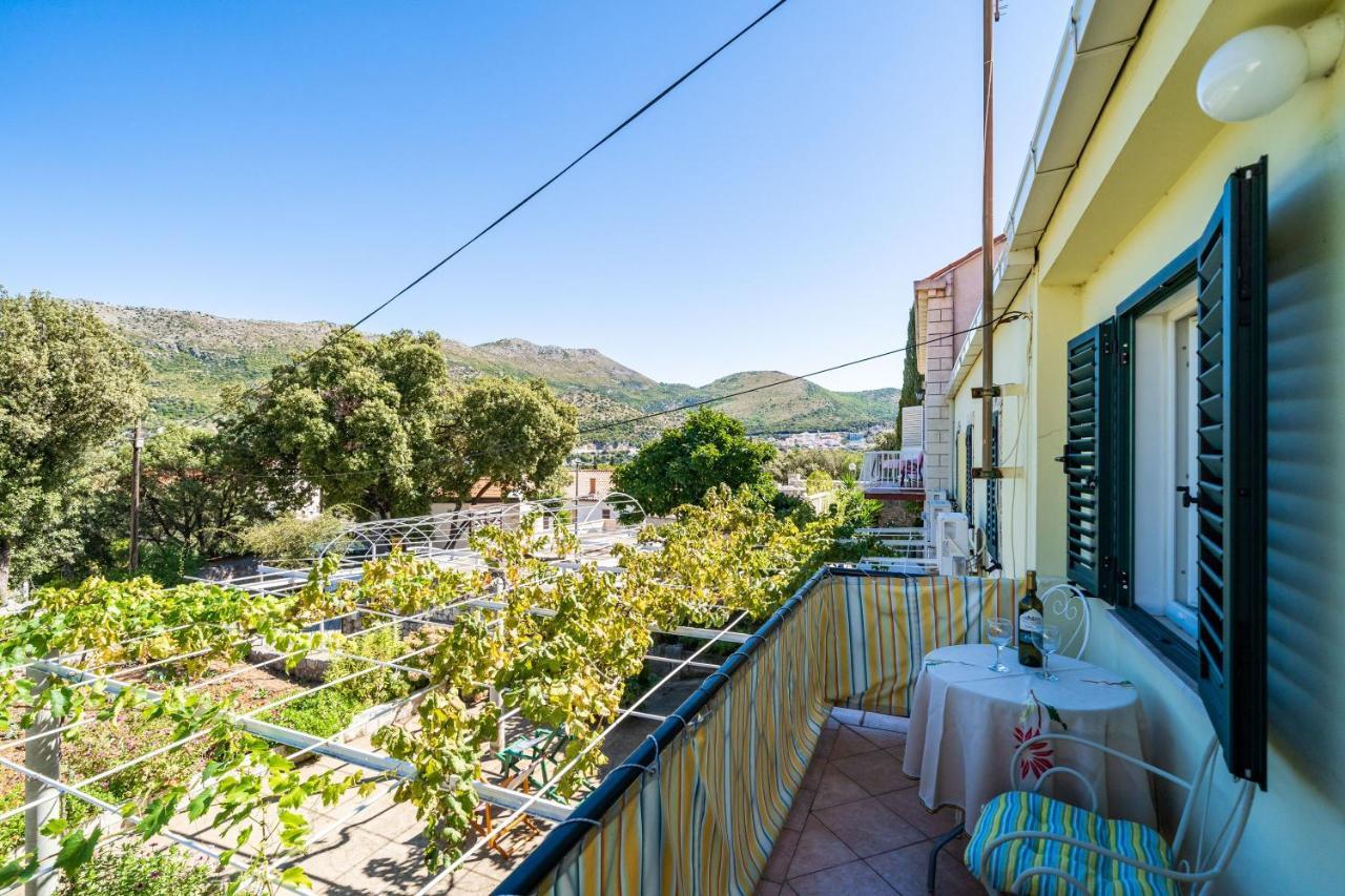 Apartments Lidija Затон Экстерьер фото